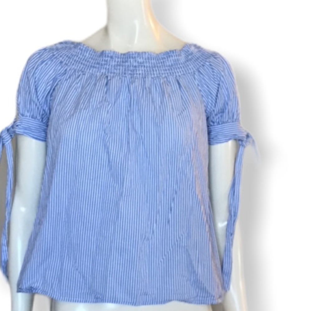 Hearts Hips smocked crop top blue white stripes - Picture 3 of 6